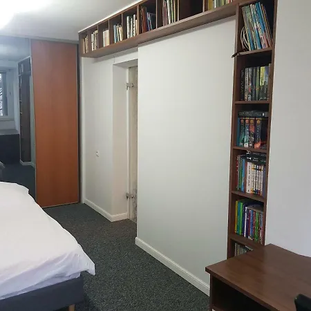 Torunska 6 * Danzica